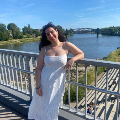 Elif  is looking for a Room in Enschede